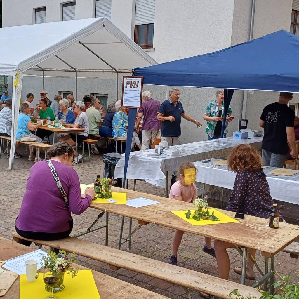 Gut besuchtes Flammkuchenfest des Partnerschaftsvereins Hütschenhausen