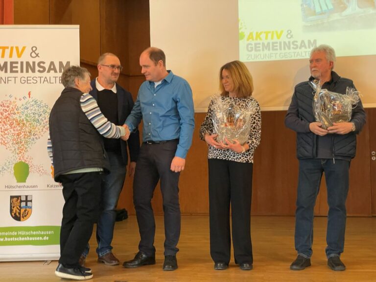 Obgo. Kohl gartuliert Silvia Neumayer