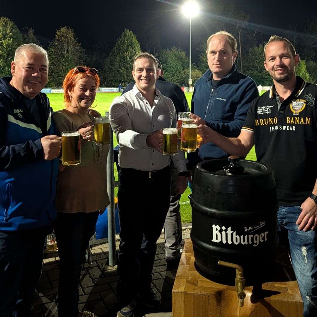 Spesbacher Kerwe begeistert bei strahlendem Wetter